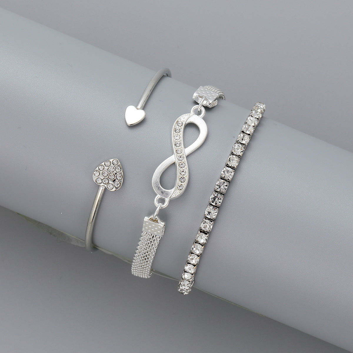 Heart Elegance™ | 3‑Piece Crystal Bracelet Set