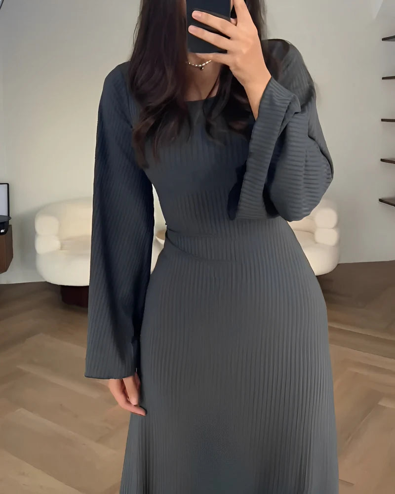 Elegance™ | Long‑Sleeve Knit Maxi Dress