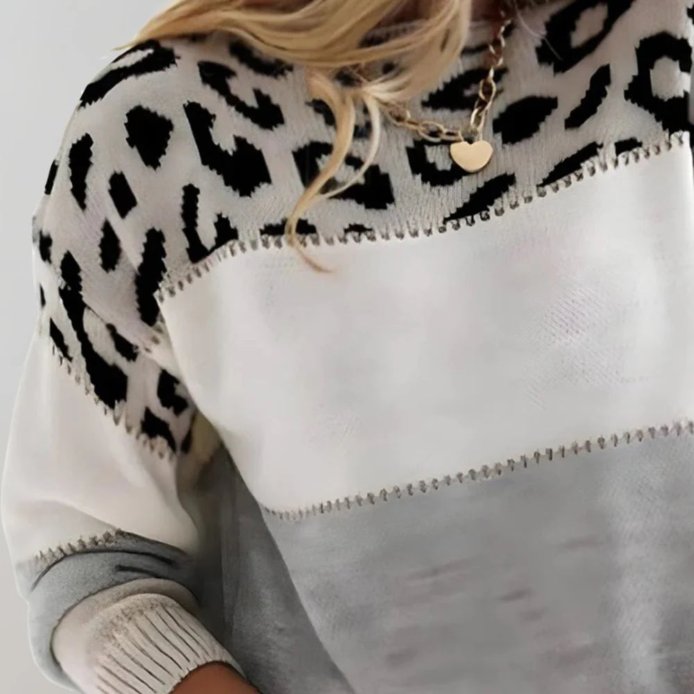 Liana Harbury™ | The CozyCharm Sweater