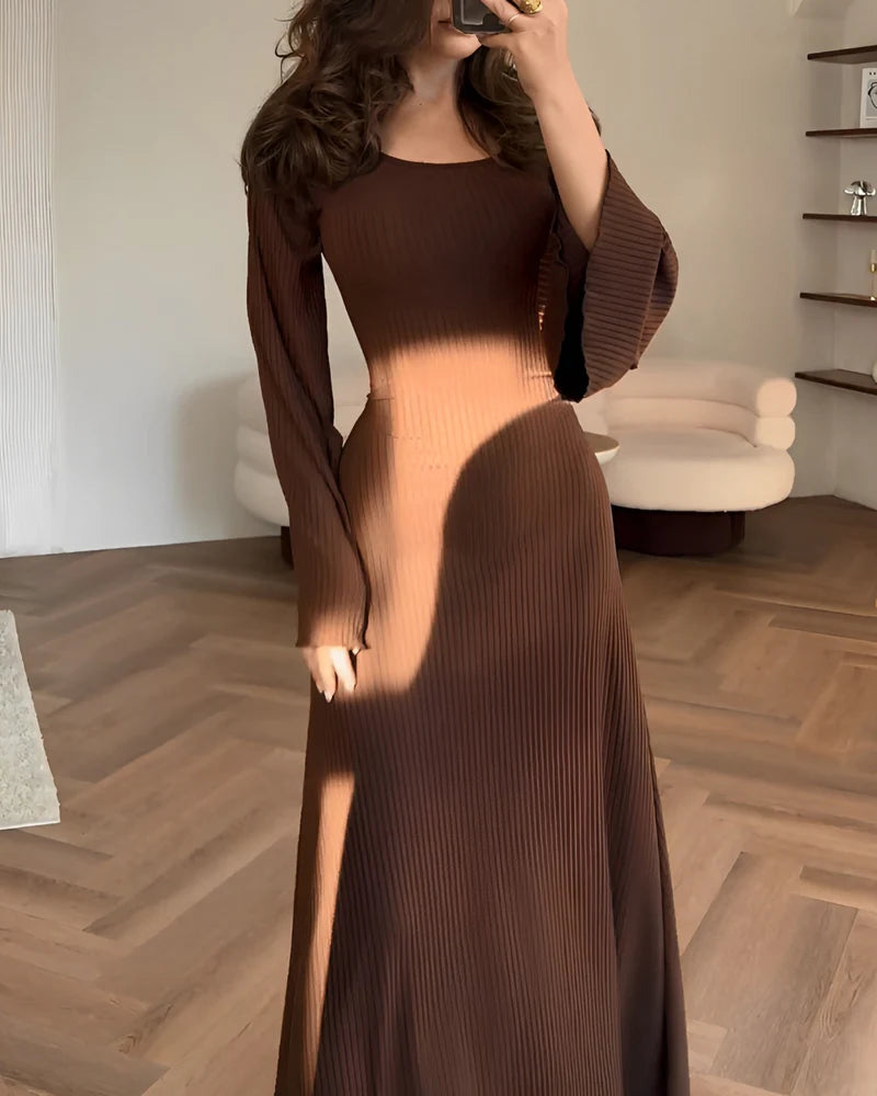 Elegance™ | Long‑Sleeve Knit Maxi Dress