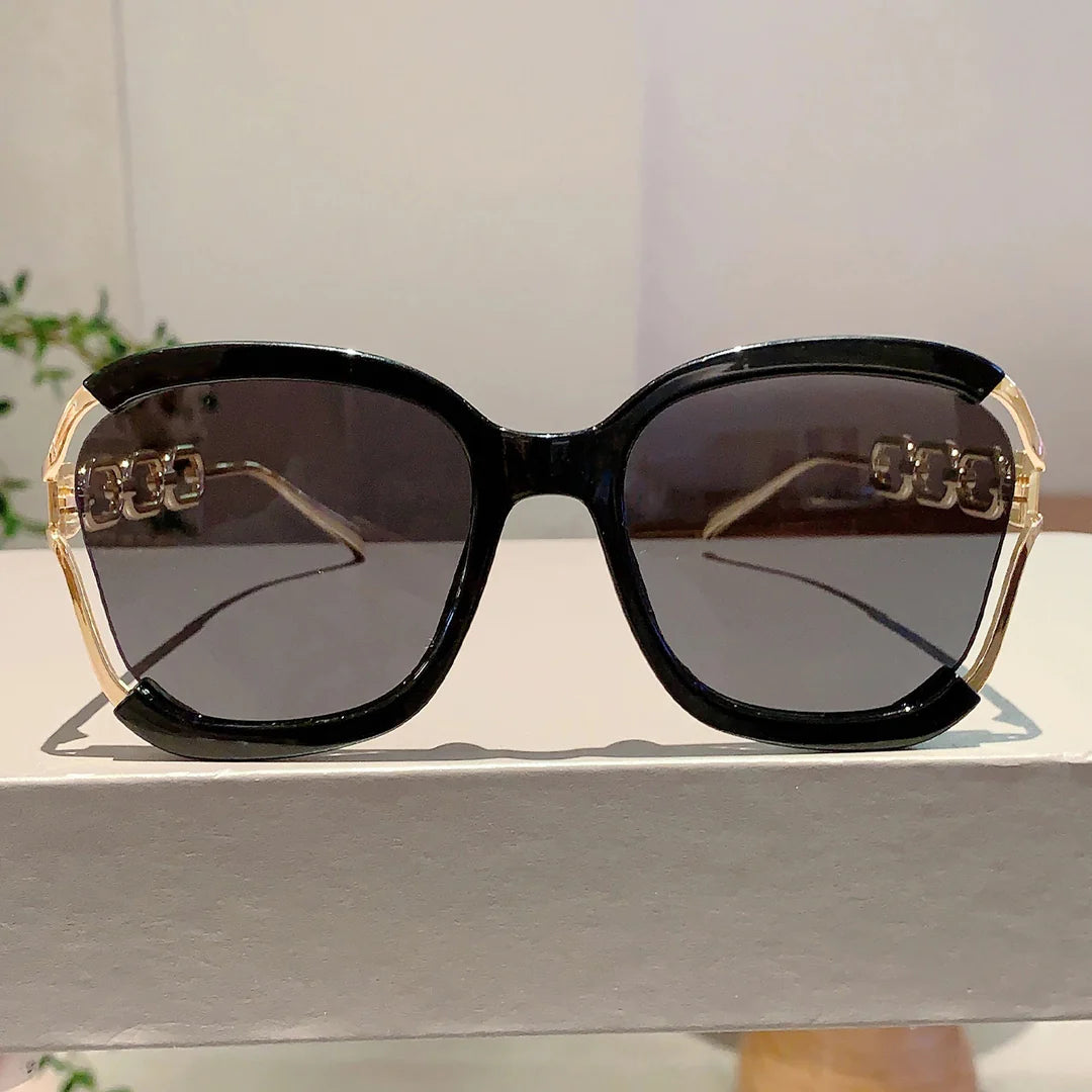 Linfemand™ | Empress Chain Glasses