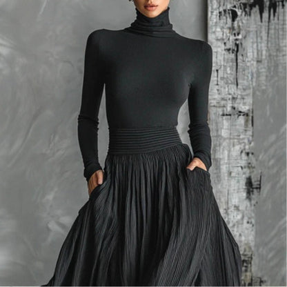 Soho Noir™ | Turtleneck &amp; Pleated Skirt Set