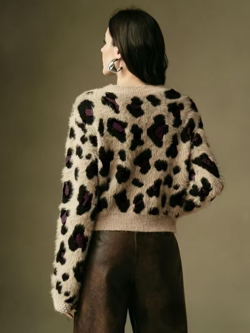 Talia Blyth™ | The Rosendale Chic Pullover