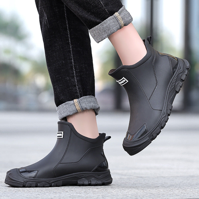 Blackthorn Crest™ | Waterproof Rain Boots