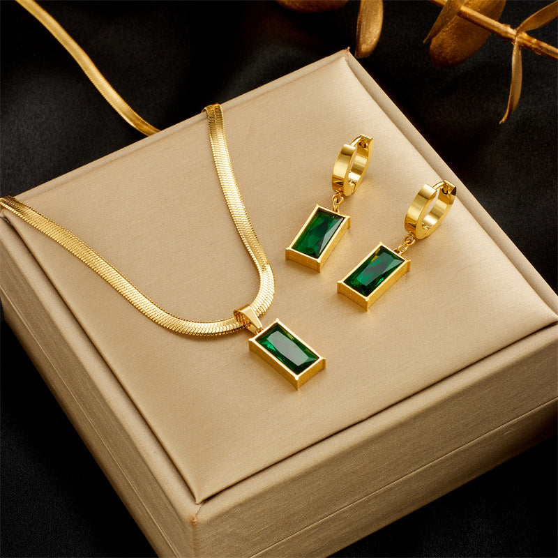 Versailles™ | Emerald Zircon Chandelier Set
