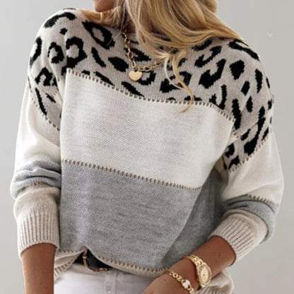 Liana Harbury™ | The CozyCharm Sweater