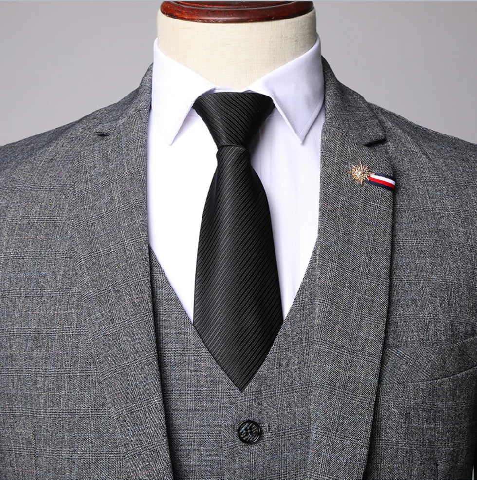 Stratford Ellis™ | The Mastercraft Three-Piece Suit