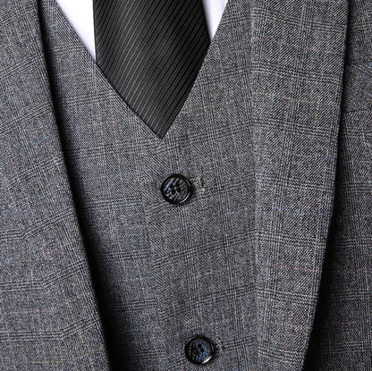 Stratford Ellis™ | The Mastercraft Three-Piece Suit