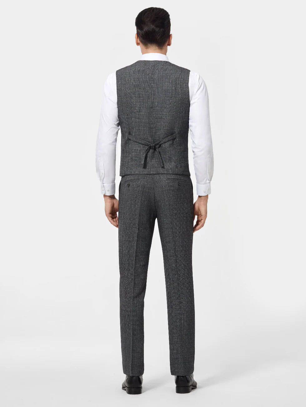 Stratford Ellis™ | The Mastercraft Three-Piece Suit