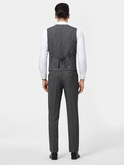 Stratford Ellis™ | The Mastercraft Three-Piece Suit