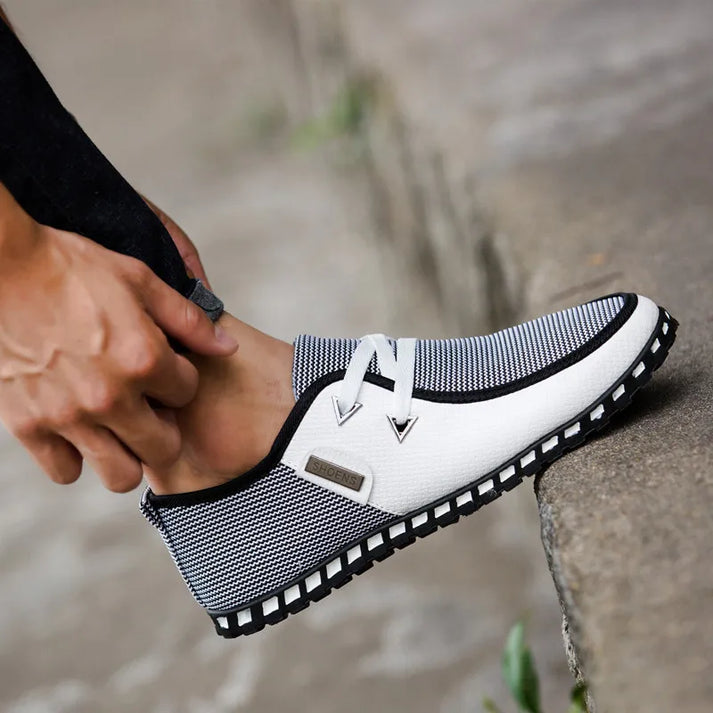 Windsor Walk™ | OrthoComfort Woven Trainers