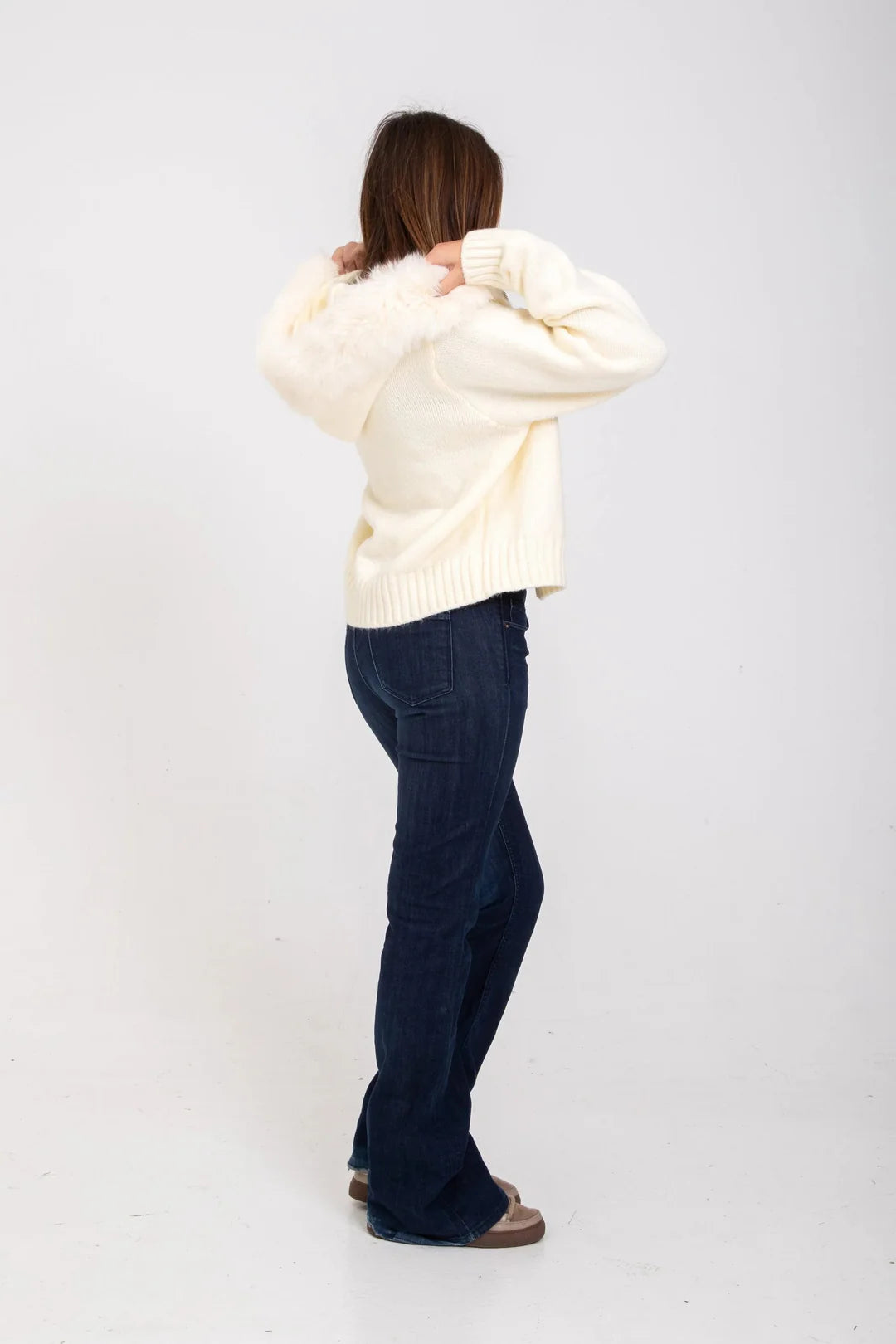 Aveline Hartwell™ | The ModeChange Jacket